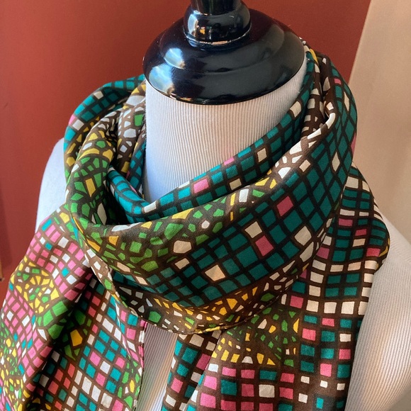 Vintage Saks Fifth Avenue Silk Made in Switzerland Stained Glass Motif Scarf - Picture 3 of 13